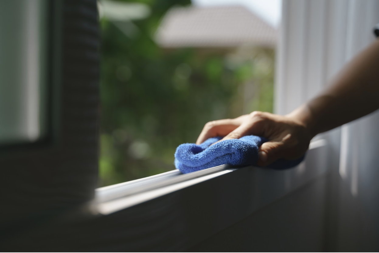 Cleaning process for Double Hung windows